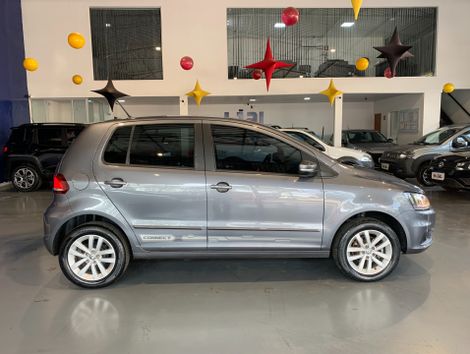 VolksWagen Fox Connect 1.6 Flex 8V 5p