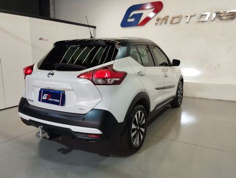 Nissan KICKS SL 1.6 16V FlexStar 5p Aut.