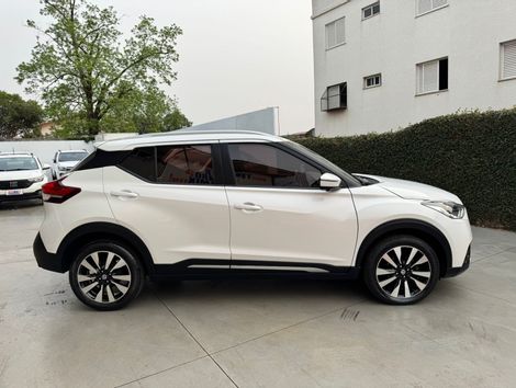 Nissan KICKS SL 1.6 16V FlexStar 5p Aut.