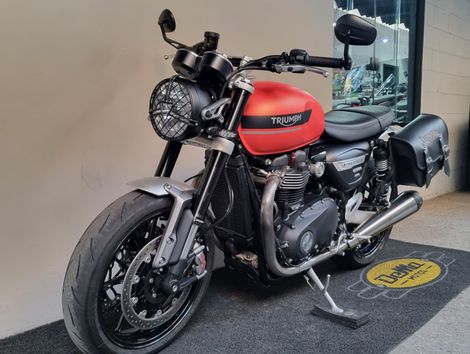 TRIUMPH Speed Twin 1200cc