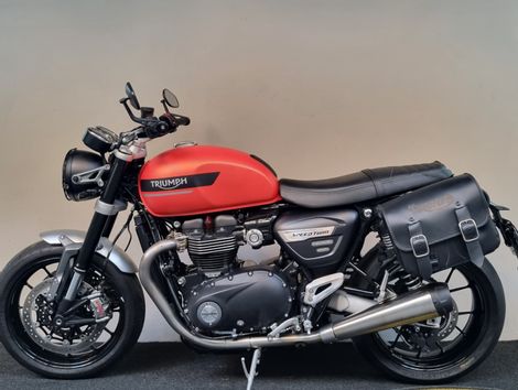 TRIUMPH Speed Twin 1200cc