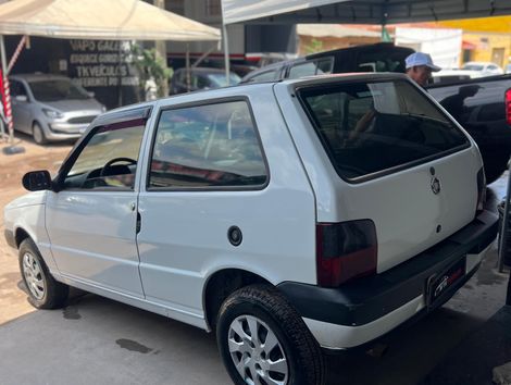 Fiat UNO MILLE WAY ECO.XINGU 1.0 F.Flex 8v 5p