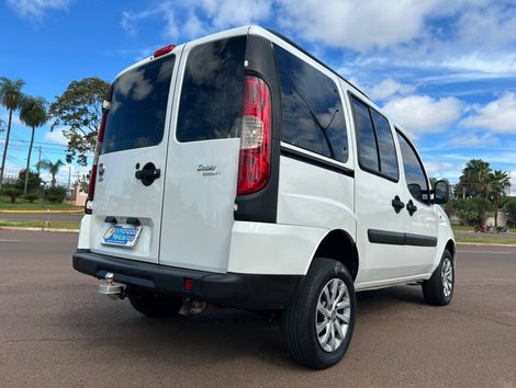 Fiat Doblo ESSENCE 1.8 Flex 16V 5p
