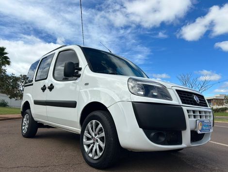 Fiat Doblo ESSENCE 1.8 Flex 16V 5p