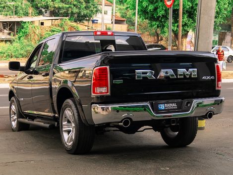 RAM CLASSIC LARAMIE 5.7 CD V8 4X4 Aut.