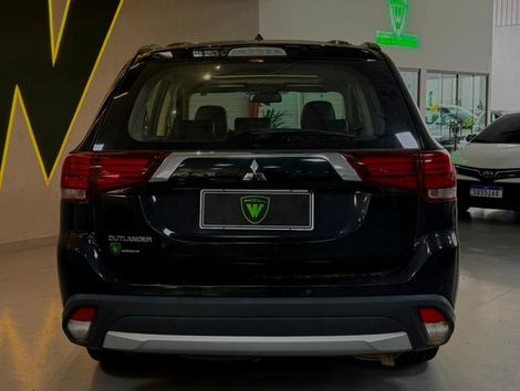 Mitsubishi OUTLANDER 2.0 16V 160cv Aut.