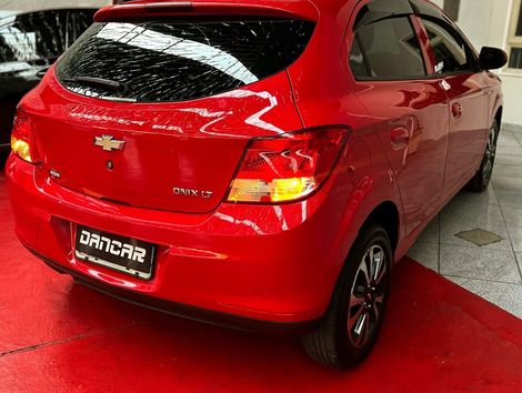 Chevrolet ONIX HATCH LT 1.0 8V FlexPower 5p Mec.
