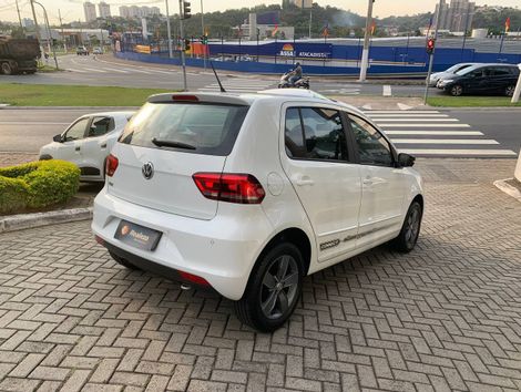 VolksWagen Fox Connect 1.6 Flex 8V 5p