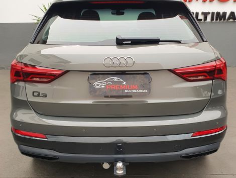 Audi Q3 Black Ed. 1.4 TFSI Flex/Black S-tron.