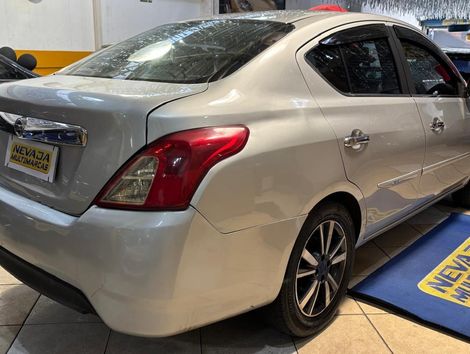 Nissan VERSA SL Direct 1.6 16V Flex  Aut. 