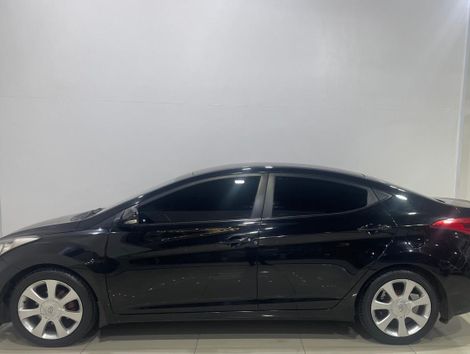 Hyundai Elantra GLS 1.8 16V Aut.