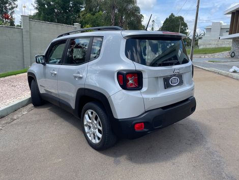 Jeep Renegade Longitude 1.8 4x2 Flex 16V Aut.