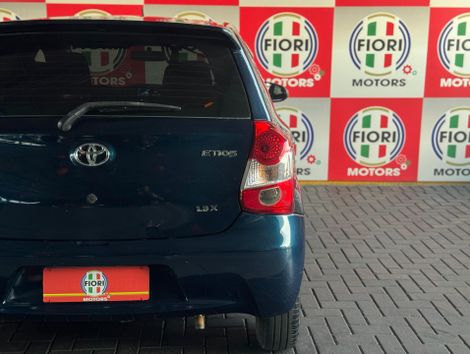 Toyota ETIOS X 1.3 Flex 16V 5p Mec.