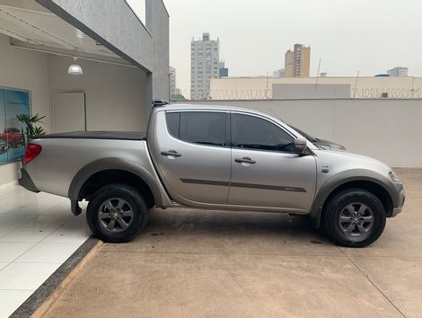 Mitsubishi L200 T.OUTDOOR 3.2 CD TB Int. Dies. Aut.