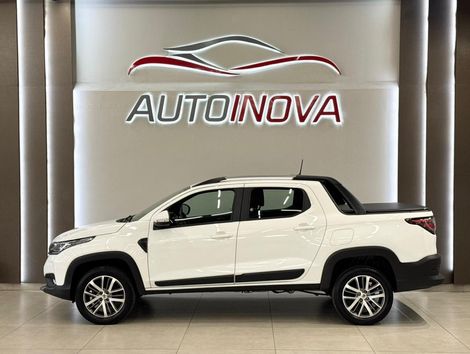 Fiat Strada Volcano 1.3 Flex 8V CD