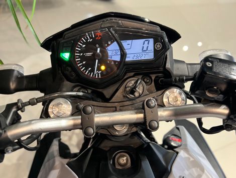 YAMAHA MT-03 321/ABS