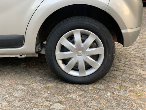 Renault SANDERO Expression Hi-Flex 1.6 8V 5p