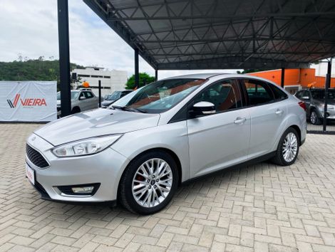 Ford Focus 2.0 16V/SE/SE Plus Flex 5p Aut.