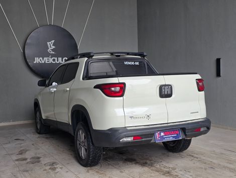 Fiat Toro Freedom 1.8 16V Flex Aut.