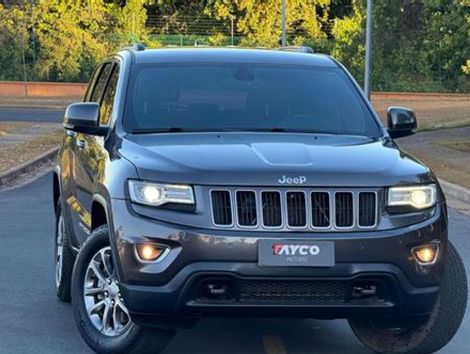 JEEP 3.6 LAREDO 4X4 V6 24V GASOLINA 4P AUTOMÁTICO