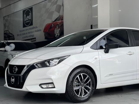 Nissan VERSA Sense 1.6 16V Flex Aut.