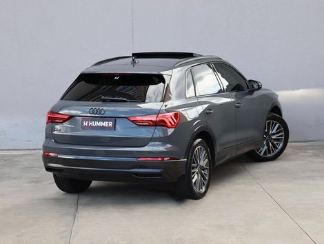 Audi Q3 Black Ed. 1.4 TFSI Flex/Black S-tron.