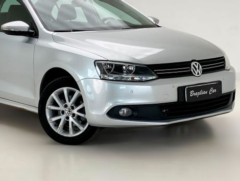 VolksWagen JETTA Comfortline 2.0 T.Flex 8V 4p Tipt.