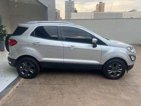 Ford EcoSport FREESTYLE 1.5 12V Flex 5p Aut.