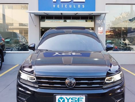 VolksWagen TIGUAN Allspac Comf 250 TSI 1.4 Flex