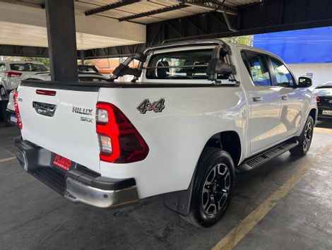 Toyota Hilux CD SRX 4x4 2.8 TDI 16V Diesel Aut.