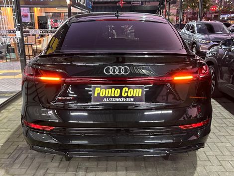 Audi E-TRON Sportb. Perf.Black Aut.(Elétrico)