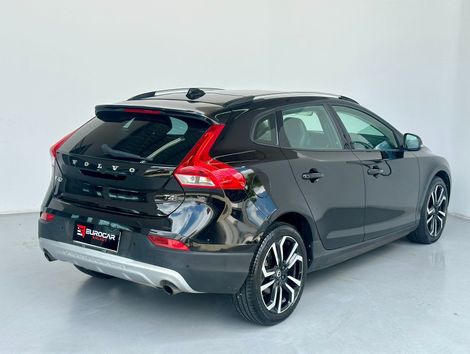 Volvo V40 T-4 Cross Country 2.0 FWD Aut.