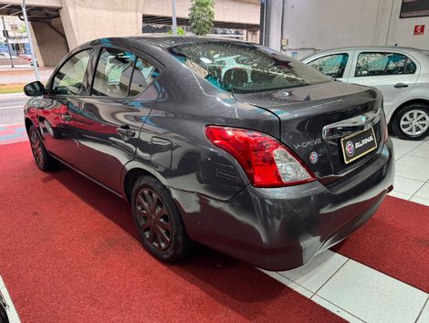 Nissan VERSA V-DRIVE 1.0  12V Flex Mec.