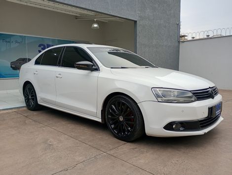 VolksWagen JETTA Highline 2.0 TSI 16V 4p Tiptronic