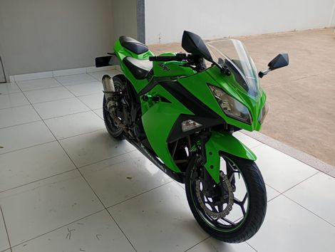 KAWASAKI NINJA 300