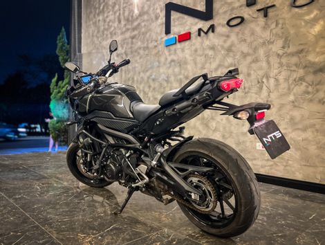 YAMAHA MT-09 TRACER