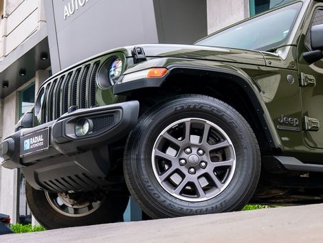 Jeep Wrangler Unlimited 80 Anos 2.0 TB 4p 