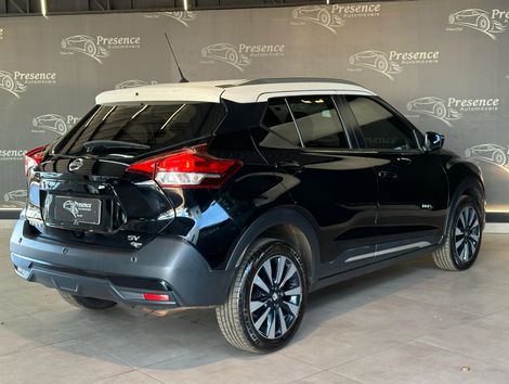 Nissan KICKS SV 1.6 16V FlexStar 5p Aut.