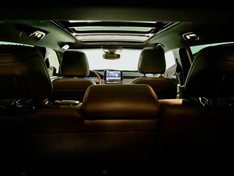 Jeep Commander Overland T270 1.3 TB Flex Aut.