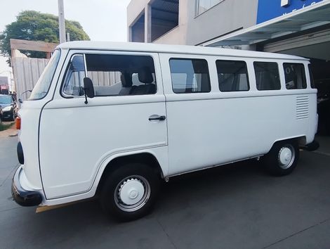 VolksWagen Kombi Standard/ Luxo/ Série Prata