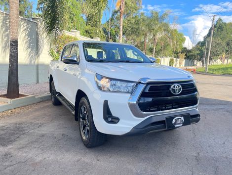 Toyota Hilux CD SRV 4x4 2.7 Flex 16V Aut.