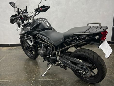 TRIUMPH TIGER 800 XRT