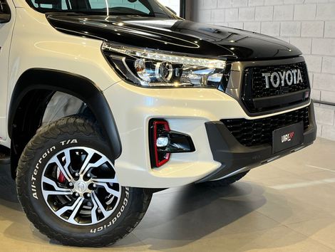 Toyota Hilux CD GR-S 4x4 4.0 V6 234cv Aut.