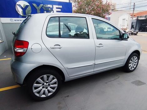 VolksWagen Fox 1.6 Mi Total Flex 8V 5p