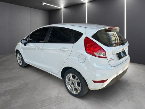 Ford Fiesta 1.6 16V Flex Aut. 5p