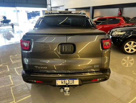 Fiat Toro Volcano 1.3 T270 4x2 Flex Aut.
