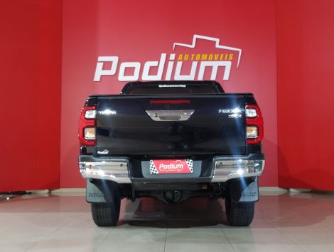 Toyota Hilux CD SRX 4x4 2.8 TDI 16V Diesel Aut.