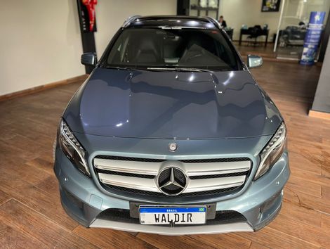 Mercedes GLA 250 Vision 2.0 TB 16V 211cv Aut.