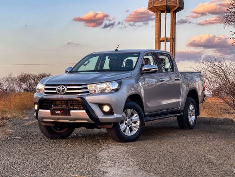 Toyota Hilux CD SR 4x4 2.8 TDI Diesel Aut.