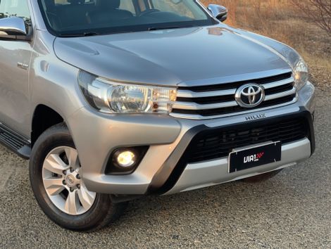 Toyota Hilux CD SR 4x4 2.8 TDI Diesel Aut.